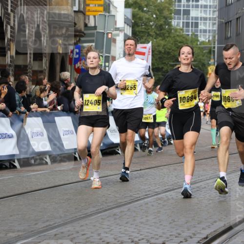 13.09.2026 - 21. swb-Marathon Bremen Strokosch-Dieckow http://msf.ph/oto/10348624 13.09.2026 10:53:57 Ziel 10141, 10174, 10222, 10227, 10478, 10479, 10626, 10838, 10845, 10886, 10905, 11242, 11446, 11502, 11590, 11800, 11950, 12056, 12119, 12308, 12331, 12341, 13597, 10822, 10947, 10996, 11010, 11290, 11329, 11361, 11765, 11998, 12356, 12435, 13531 meine-sportfotos.de