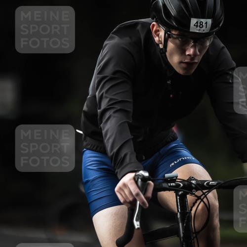 13.09.2026 - Stadtparktriathlon H.Heesch http://msf.ph/oto/10348685 13.09.2026 10:59:27 Radfahren 481, 564, 599 meine-sportfotos.de