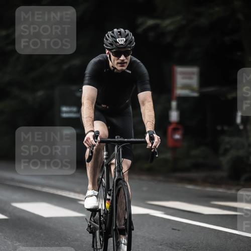 13.09.2026 - Stadtparktriathlon H.Heesch http://msf.ph/oto/10348697 13.09.2026 10:59:31 Radfahren 481, 599, 626 meine-sportfotos.de