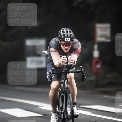 13.09.2026 - Stadtparktriathlon H.Heesch http://msf.ph/oto/10348698 13.09.2026 09:14:18 Radfahren 51, 56, 64, 65, 84, 114, 158 meine-sportfotos.de