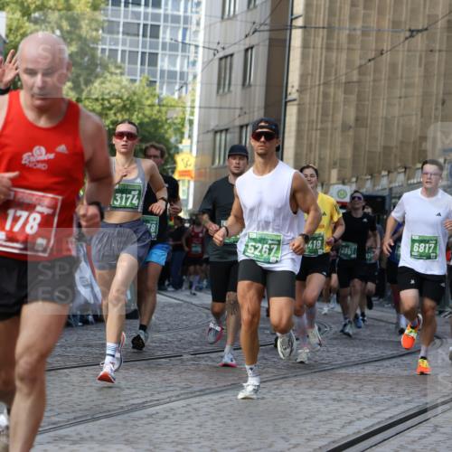13.09.2026 - 21. swb-Marathon Bremen Strokosch-Dieckow http://msf.ph/oto/10348704 13.09.2026 13:28:47 Ziel 178, 210, 1239, 1380, 1460, 2047, 2764, 2977, 3028, 3294, 3597, 4250, 5250, 5683, 6914, 6957, 8429, 8483, 8570, 9064, 9549, 430, 565, 687, 722, 725, 936, 1014, 1274, 1688, 2223, 2378, 2851, 3419, 3665, 3938, 5225, 5267, 5531, 5691, 5865, 6099, 6817, 6937, 6955, 7134, 8984, 8985, 9562, 13174 meine-sportfotos.de