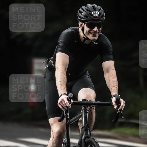 13.09.2026 - Stadtparktriathlon H.Heesch http://msf.ph/oto/10348710 13.09.2026 10:59:32 Radfahren 481, 490, 599, 626 meine-sportfotos.de