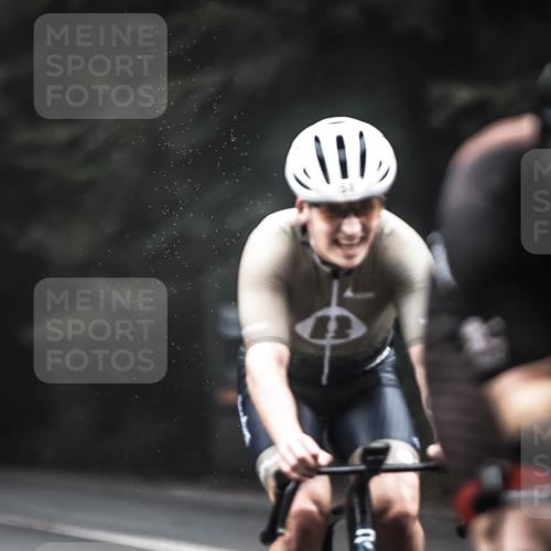 13.09.2026 - Stadtparktriathlon H.Heesch http://msf.ph/oto/10348765 13.09.2026 09:14:25 Radfahren 23, 49, 51, 64, 106, 123, 143, 158, 198 meine-sportfotos.de