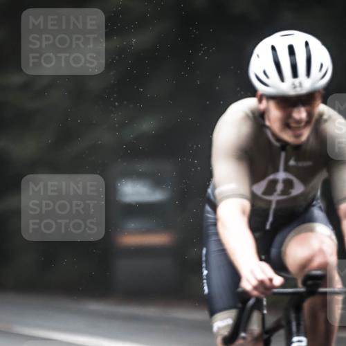 13.09.2026 - Stadtparktriathlon H.Heesch http://msf.ph/oto/10348770 13.09.2026 09:14:25 Radfahren 23, 49, 51, 64, 106, 123, 143, 158, 198 meine-sportfotos.de