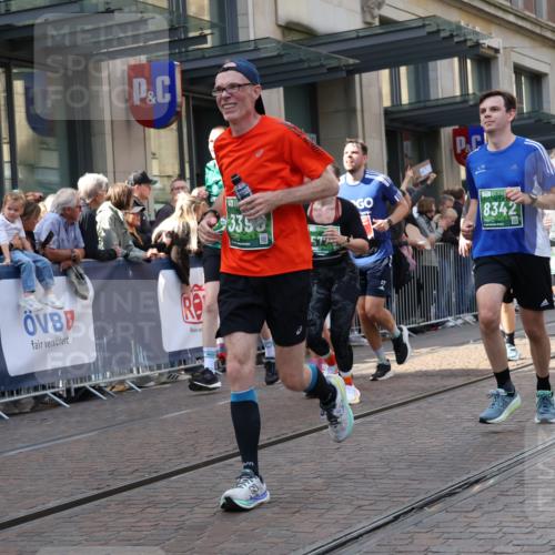 13.09.2026 - 21. swb-Marathon Bremen Strokosch-Dieckow http://msf.ph/oto/10348781 13.09.2026 13:31:01 Ziel 217, 922, 1398, 1627, 2244, 2513, 2602, 2707, 2802, 3152, 3343, 3392, 3396, 3579, 3762, 4258, 4477, 4647, 5375, 5504, 5673, 5720, 5765, 5846, 5979, 6147, 6419, 6619, 6732, 6968, 6971, 7001, 7296, 7359, 7812, 7882, 8035, 8097, 8239, 8339, 8342, 8382, 8726, 9147, 9155, 9274, 9337, 9822, 9969, 9977, 13066, 244, 800, 834, 1189, 1479, 1533, 1771, 1841, 1926, 1941, 2369, 2802, 2902, 2985, 3360, 3800, 4251, 4920, 5600, 5681, 5802, 6307, 7198, 7760, 7798, 8543 meine-sportfotos.de