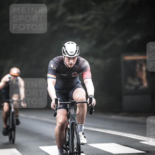 13.09.2026 - Stadtparktriathlon H.Heesch http://msf.ph/oto/10348792 13.09.2026 09:14:28 Radfahren 23, 49, 51, 64, 106, 123, 143, 198 meine-sportfotos.de