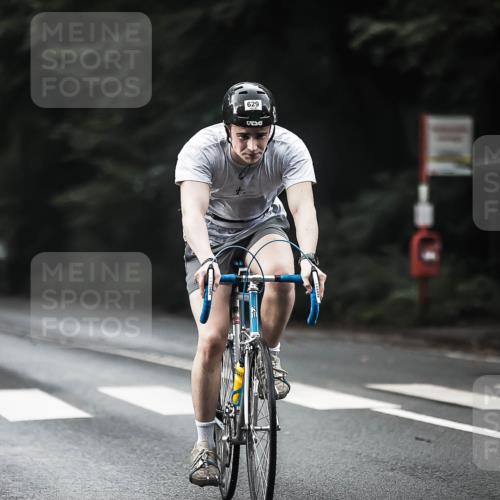13.09.2026 - Stadtparktriathlon H.Heesch http://msf.ph/oto/10348798 13.09.2026 10:59:43 Radfahren 469, 490, 550, 584, 629, 641, 646, 649 meine-sportfotos.de