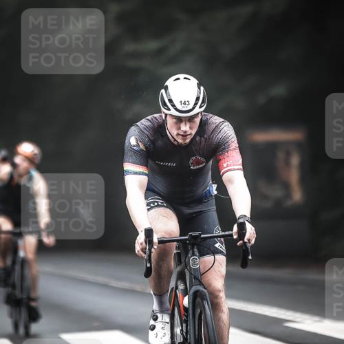 13.09.2026 - Stadtparktriathlon H.Heesch http://msf.ph/oto/10348800 13.09.2026 09:14:28 Radfahren 23, 49, 51, 64, 106, 123, 143, 198 meine-sportfotos.de