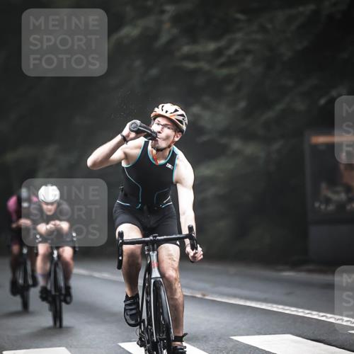 13.09.2026 - Stadtparktriathlon H.Heesch http://msf.ph/oto/10348809 13.09.2026 09:14:29 Radfahren 23, 49, 51, 64, 106, 123, 143, 198 meine-sportfotos.de