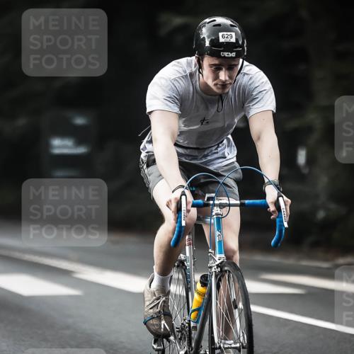 13.09.2026 - Stadtparktriathlon H.Heesch http://msf.ph/oto/10348810 13.09.2026 10:59:44 Radfahren 469, 490, 550, 584, 606, 629, 641, 646, 649 meine-sportfotos.de