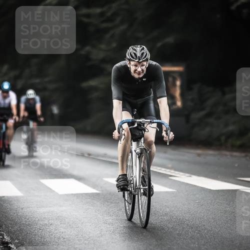 13.09.2026 - Stadtparktriathlon H.Heesch http://msf.ph/oto/10348886 13.09.2026 10:59:50 Radfahren 469, 518, 550, 575, 584, 606, 678, 699 meine-sportfotos.de