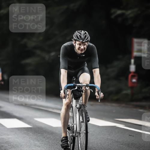 13.09.2026 - Stadtparktriathlon H.Heesch http://msf.ph/oto/10348893 13.09.2026 10:59:51 Radfahren 451, 469, 518, 550, 575, 584, 606, 662, 678, 699 meine-sportfotos.de