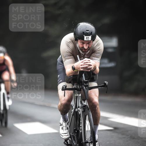 13.09.2026 - Stadtparktriathlon H.Heesch http://msf.ph/oto/10348900 13.09.2026 09:14:39 Radfahren 81, 178, 201 meine-sportfotos.de