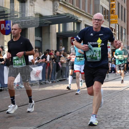 13.09.2026 - 21. swb-Marathon Bremen Strokosch-Dieckow http://msf.ph/oto/10348918 13.09.2026 13:31:04 Ziel 217, 922, 1398, 1600, 1627, 2244, 2602, 2707, 3152, 3343, 3392, 3396, 3579, 3762, 3859, 4258, 4477, 4889, 5375, 5504, 5673, 5720, 5765, 5979, 6039, 6147, 6619, 6968, 6971, 7001, 7296, 7812, 8035, 8097, 8239, 8339, 8342, 8522, 8726, 9147, 9155, 9337, 9822, 9969, 9977, 13066, 244, 1189, 1479, 1533, 1771, 1841, 1941, 2513, 2802, 2902, 2985, 3360, 3800, 4251, 4920, 5600, 5681, 5802, 6307, 7198, 7760, 7798, 8543 meine-sportfotos.de