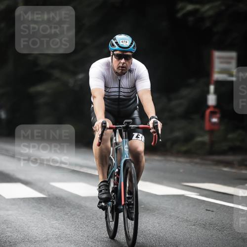 13.09.2026 - Stadtparktriathlon H.Heesch http://msf.ph/oto/10348921 13.09.2026 10:59:53 Radfahren 451, 469, 518, 555, 575, 584, 606, 662, 678, 699 meine-sportfotos.de