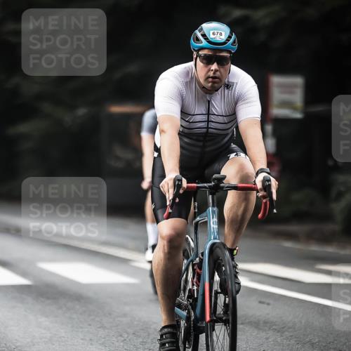 13.09.2026 - Stadtparktriathlon H.Heesch http://msf.ph/oto/10348928 13.09.2026 10:59:53 Radfahren 451, 469, 518, 555, 575, 584, 606, 662, 678, 699 meine-sportfotos.de
