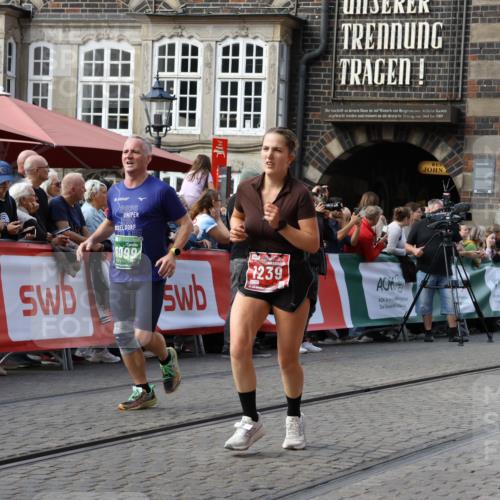 13.09.2026 - 21. swb-Marathon Bremen Strokosch-Dieckow http://msf.ph/oto/10348942 13.09.2026 13:28:57 Ziel 613, 1239, 1914, 2764, 2891, 3028, 3348, 4102, 4250, 4564, 5683, 6914, 6957, 7263, 7527, 8483, 8938, 9176, 13012, 394, 565, 687, 745, 936, 1274, 1688, 2070, 2223, 3938, 4590, 5225, 7361, 8984, 9661 meine-sportfotos.de