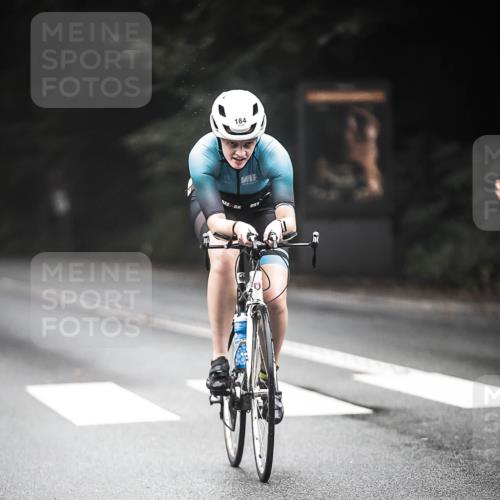 13.09.2026 - Stadtparktriathlon H.Heesch http://msf.ph/oto/10348982 13.09.2026 09:14:58 Radfahren 177, 184 meine-sportfotos.de