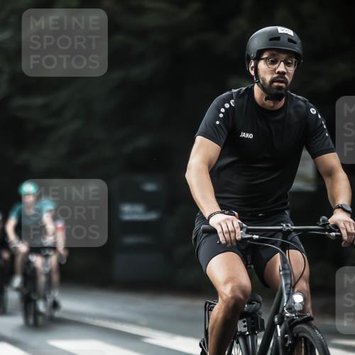 13.09.2026 - Stadtparktriathlon H.Heesch http://msf.ph/oto/10348983 13.09.2026 10:59:58 Radfahren 366, 387, 451, 518, 555, 562, 568, 575, 662, 678, 697, 699 meine-sportfotos.de