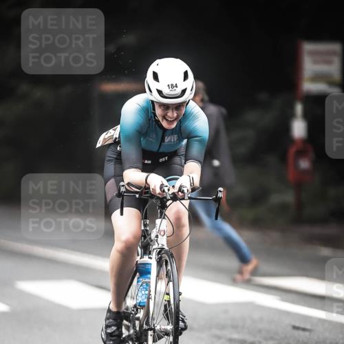 13.09.2026 - Stadtparktriathlon H.Heesch http://msf.ph/oto/10348994 13.09.2026 09:14:58 Radfahren 177, 184 meine-sportfotos.de