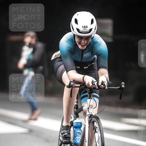 13.09.2026 - Stadtparktriathlon H.Heesch http://msf.ph/oto/10349002 13.09.2026 09:14:58 Radfahren 177, 184 meine-sportfotos.de