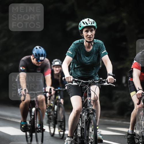 13.09.2026 - Stadtparktriathlon H.Heesch http://msf.ph/oto/10349003 13.09.2026 11:00:01 Radfahren 366, 387, 451, 555, 562, 568, 575, 662, 697 meine-sportfotos.de