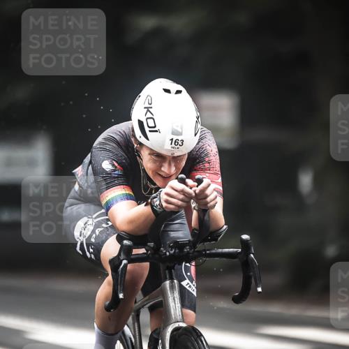 13.09.2026 - Stadtparktriathlon H.Heesch http://msf.ph/oto/10349022 13.09.2026 09:15:07 Radfahren 9, 29, 142, 163, 203 meine-sportfotos.de