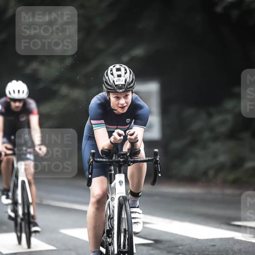 13.09.2026 - Stadtparktriathlon H.Heesch http://msf.ph/oto/10349026 13.09.2026 09:15:08 Radfahren 9, 29, 142, 163, 203 meine-sportfotos.de