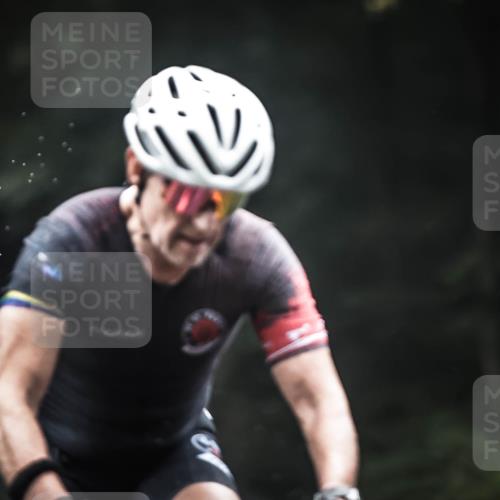 13.09.2026 - Stadtparktriathlon H.Heesch http://msf.ph/oto/10349063 13.09.2026 09:15:11 Radfahren 9, 29, 142, 163, 192, 203 meine-sportfotos.de