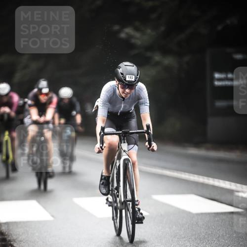 13.09.2026 - Stadtparktriathlon H.Heesch http://msf.ph/oto/10349073 13.09.2026 09:15:17 Radfahren 42, 101, 118, 125, 160, 192, 194, 197 meine-sportfotos.de
