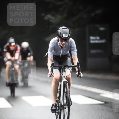 13.09.2026 - Stadtparktriathlon H.Heesch http://msf.ph/oto/10349078 13.09.2026 09:15:17 Radfahren 42, 101, 118, 125, 160, 192, 194, 197 meine-sportfotos.de