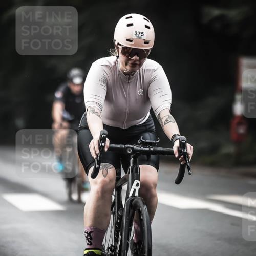 13.09.2026 - Stadtparktriathlon H.Heesch http://msf.ph/oto/10349079 13.09.2026 11:00:09 Radfahren 375, 431, 482, 489, 543, 660, 697 meine-sportfotos.de