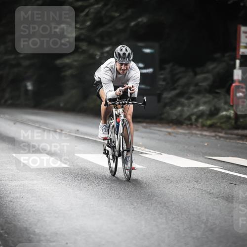 13.09.2026 - Stadtparktriathlon H.Heesch http://msf.ph/oto/10349156 13.09.2026 11:00:27 Radfahren 401, 479, 529, 553, 569, 684 meine-sportfotos.de