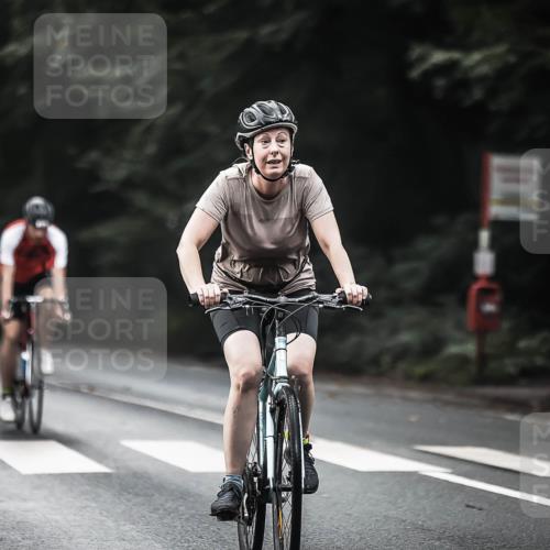 13.09.2026 - Stadtparktriathlon H.Heesch http://msf.ph/oto/10349183 13.09.2026 11:00:30 Radfahren 401, 471, 479, 569, 684 meine-sportfotos.de