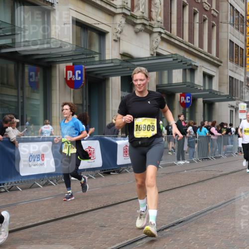 13.09.2026 - 21. swb-Marathon Bremen Strokosch-Dieckow http://msf.ph/oto/10349199 13.09.2026 11:12:24 Ziel 10354, 10483, 10743, 10874, 10875, 10909, 11090, 11657, 11671, 11832, 12234, 12423, 12497, 10213, 10406, 10414, 10909, 11052, 11585, 11633, 11716, 12012, 12327 meine-sportfotos.de