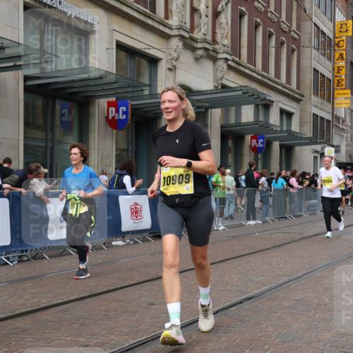 13.09.2026 - 21. swb-Marathon Bremen Strokosch-Dieckow http://msf.ph/oto/10349218 13.09.2026 11:12:24 Ziel 10354, 10483, 10743, 10874, 10875, 10909, 11090, 11657, 11671, 11832, 12234, 12423, 12497, 10213, 10406, 10414, 10909, 11052, 11585, 11633, 11716, 12012, 12327 meine-sportfotos.de