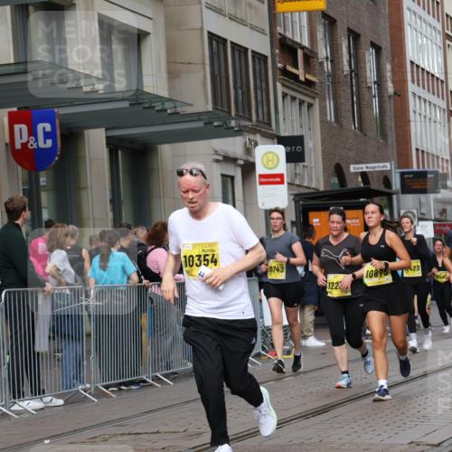 13.09.2026 - 21. swb-Marathon Bremen Strokosch-Dieckow http://msf.ph/oto/10349235 13.09.2026 11:12:25 Ziel 10354, 10483, 10743, 10874, 10875, 11090, 11657, 11671, 11832, 12234, 12423, 12497, 10213, 10406, 10414, 10909, 11052, 11633, 11716, 12012, 12327 meine-sportfotos.de