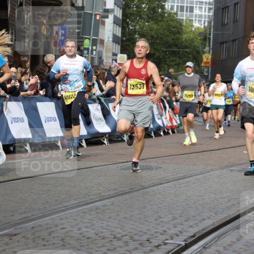 13.09.2026 - 21. swb-Marathon Bremen Strokosch-Dieckow http://msf.ph/oto/10349246 13.09.2026 10:54:09 Ziel 10141, 10174, 10227, 10255, 10478, 10579, 10684, 10685, 10708, 10838, 10905, 11206, 11489, 11502, 11596, 11950, 12075, 12244, 12331, 12341, 12356, 12405, 12435, 12492, 12515, 13597, 10359, 10503, 10577, 10631, 10749, 10837, 10884, 10996, 11099, 11118, 11361, 11476, 11765, 11843, 11989, 11998 meine-sportfotos.de