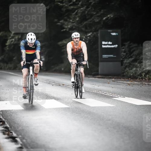 13.09.2026 - Stadtparktriathlon H.Heesch http://msf.ph/oto/10349261 13.09.2026 11:00:38 Radfahren 471, 533, 569, 579, 581, 663 meine-sportfotos.de
