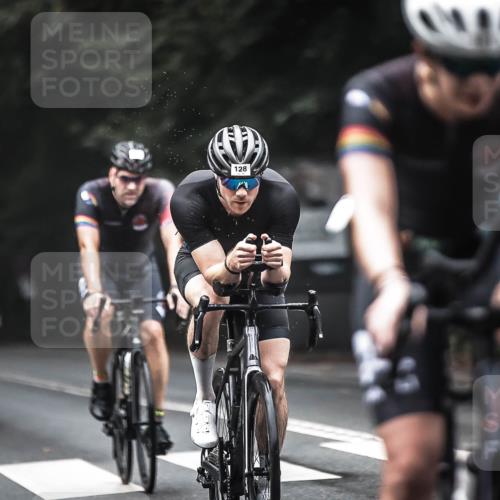 13.09.2026 - Stadtparktriathlon H.Heesch http://msf.ph/oto/10349265 13.09.2026 09:15:36 Radfahren 39, 97, 104, 117, 120, 128, 147, 161 meine-sportfotos.de