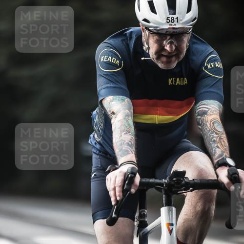 13.09.2026 - Stadtparktriathlon H.Heesch http://msf.ph/oto/10349281 13.09.2026 11:00:40 Radfahren 471, 533, 579, 581, 663 meine-sportfotos.de