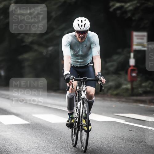 13.09.2026 - Stadtparktriathlon H.Heesch http://msf.ph/oto/10349310 13.09.2026 11:00:44 Radfahren 533, 579, 581, 663 meine-sportfotos.de