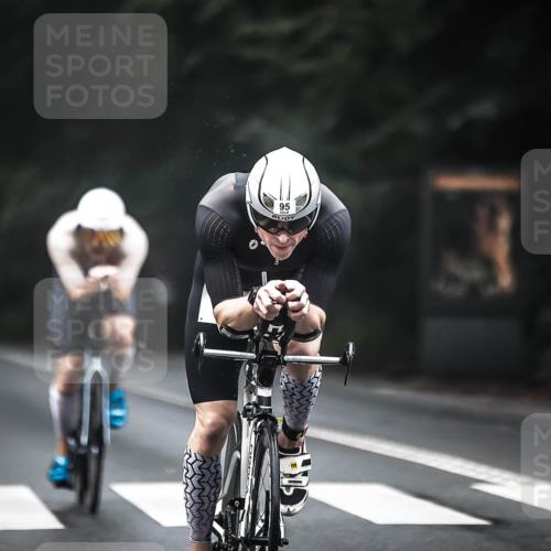 13.09.2026 - Stadtparktriathlon H.Heesch http://msf.ph/oto/10349326 13.09.2026 09:15:50 Radfahren 90, 95 meine-sportfotos.de