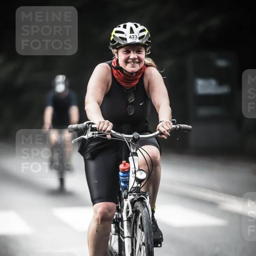 13.09.2026 - Stadtparktriathlon H.Heesch http://msf.ph/oto/10349357 13.09.2026 11:00:55 Radfahren 423, 484, 504, 566, 593, 616, 622, 625, 647 meine-sportfotos.de
