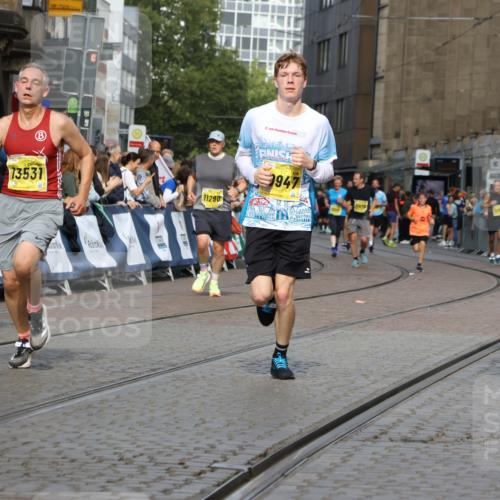 13.09.2026 - 21. swb-Marathon Bremen Strokosch-Dieckow http://msf.ph/oto/10349367 13.09.2026 10:54:10 Ziel 10141, 10174, 10227, 10255, 10478, 10579, 10684, 10685, 10708, 10838, 10905, 10947, 11206, 11489, 11502, 11596, 11950, 12075, 12244, 12331, 12341, 12356, 12405, 12435, 12492, 12515, 13597, 10359, 10503, 10577, 10631, 10749, 10837, 10884, 10996, 11099, 11118, 11361, 11476, 11843, 11989 meine-sportfotos.de
