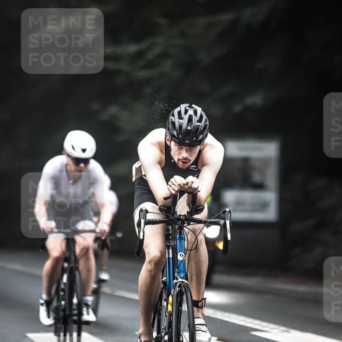 13.09.2026 - Stadtparktriathlon H.Heesch http://msf.ph/oto/10349381 13.09.2026 09:16:05 Radfahren 19, 93, 168, 189 meine-sportfotos.de