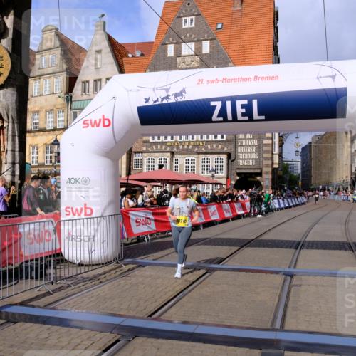 13.09.2026 - 21. swb-Marathon Bremen Tim E. http://msf.ph/oto/10349389 13.09.2026 11:22:43 Ziel 10710, 10968, 11423, 11579, 12444 meine-sportfotos.de