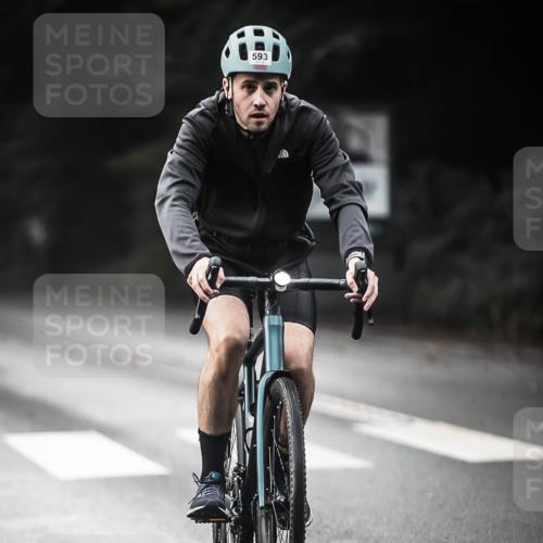 13.09.2026 - Stadtparktriathlon H.Heesch http://msf.ph/oto/10349391 13.09.2026 11:00:58 Radfahren 423, 484, 504, 566, 593, 616, 622, 625, 647 meine-sportfotos.de