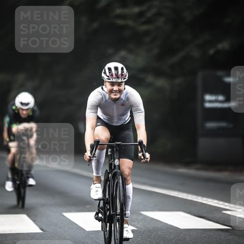 13.09.2026 - Stadtparktriathlon H.Heesch http://msf.ph/oto/10349399 13.09.2026 09:16:12 Radfahren 66, 68, 80, 100, 156, 168, 195 meine-sportfotos.de