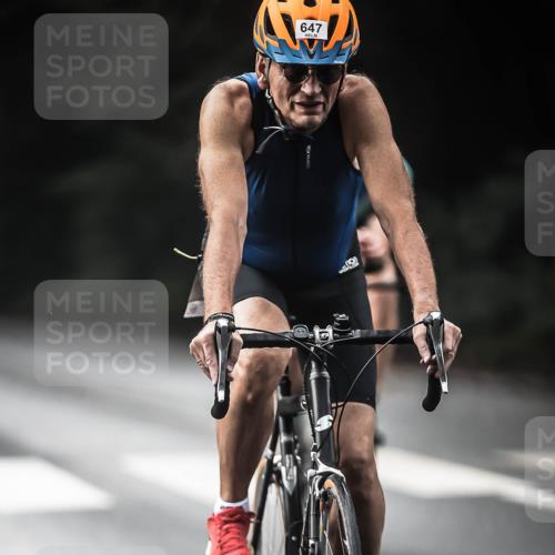 13.09.2026 - Stadtparktriathlon H.Heesch http://msf.ph/oto/10349423 13.09.2026 11:01:01 Radfahren 423, 504, 593, 622, 625, 647, 1797 meine-sportfotos.de